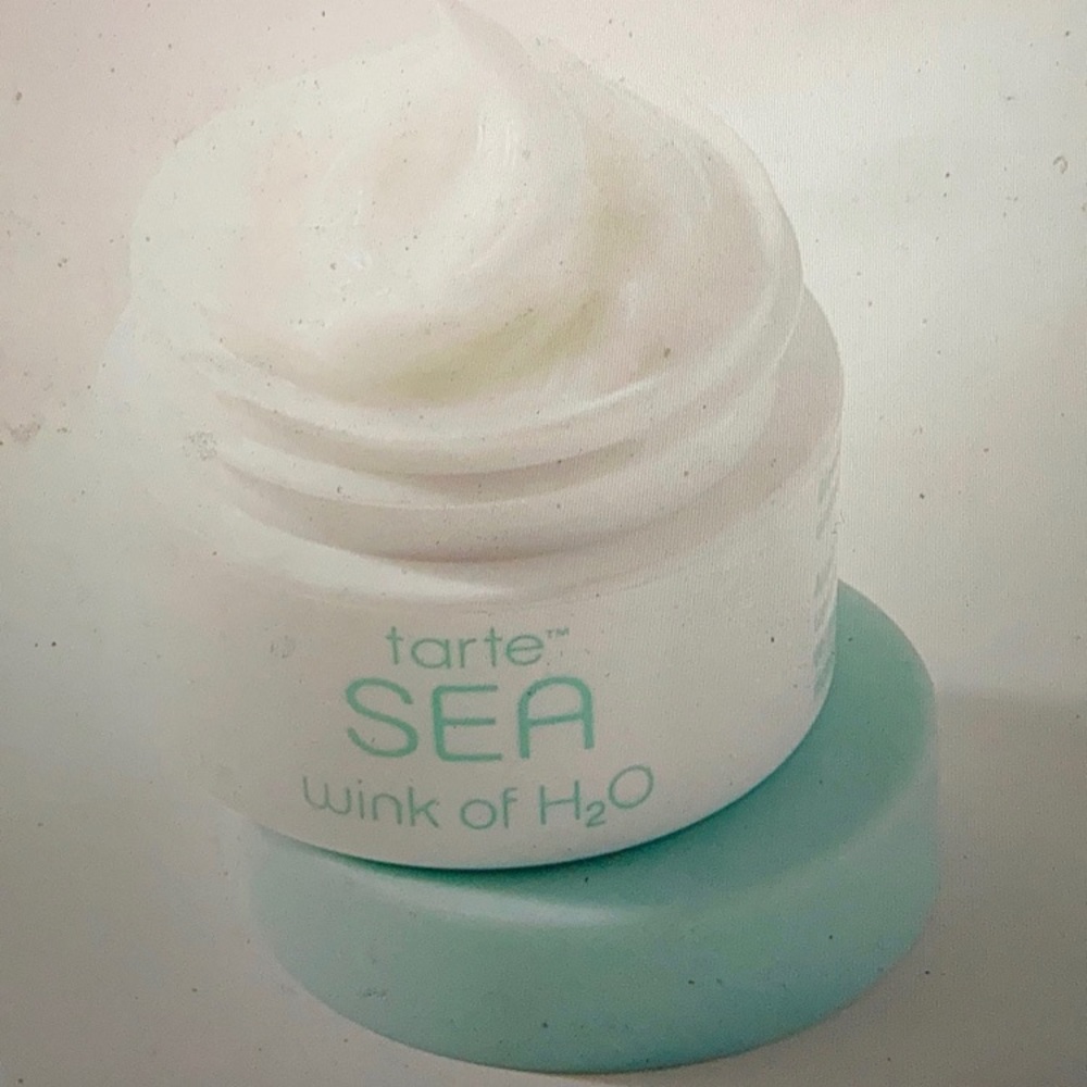 Tarte Wink of h20